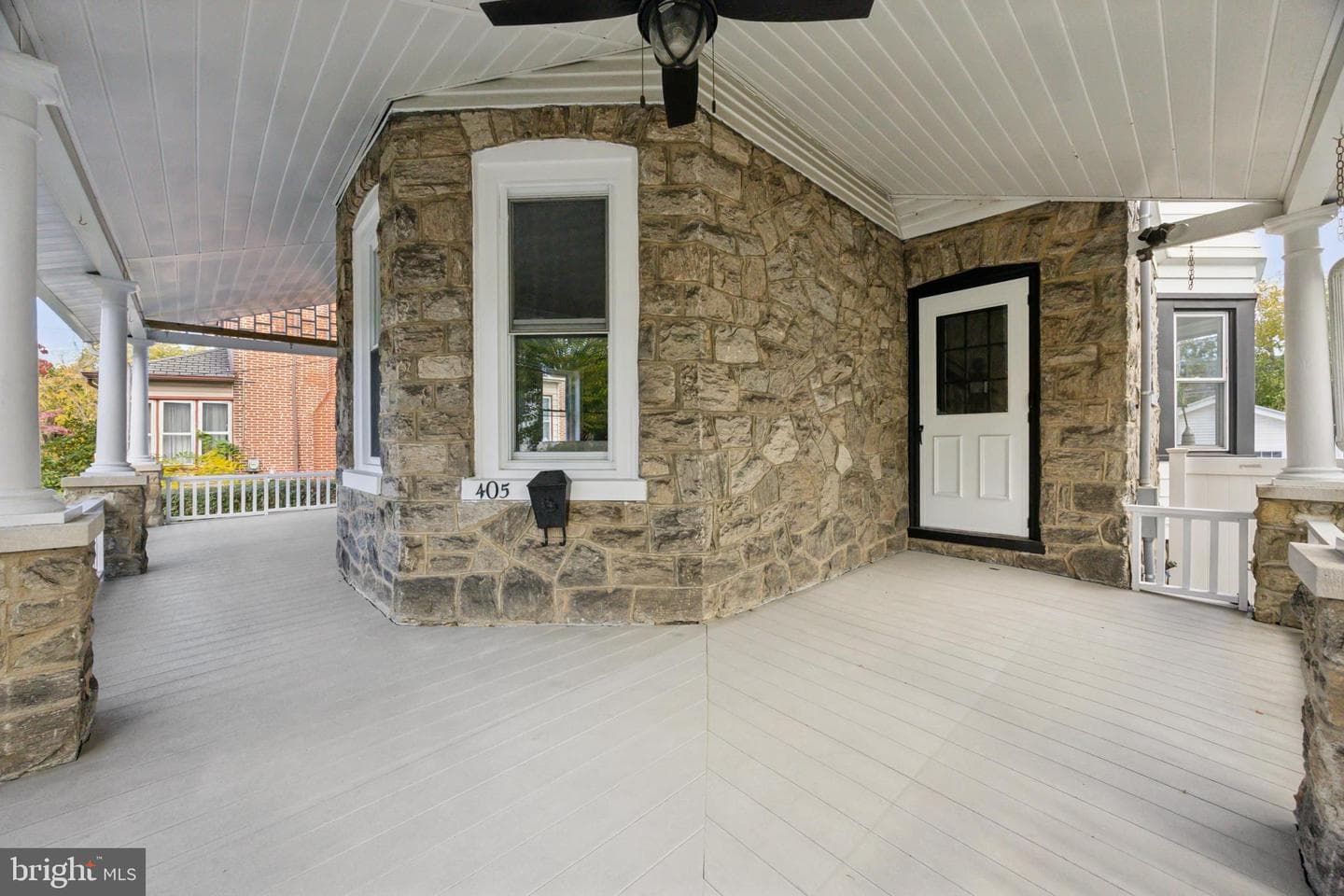 405 N Swarthmore Avenue photo 3