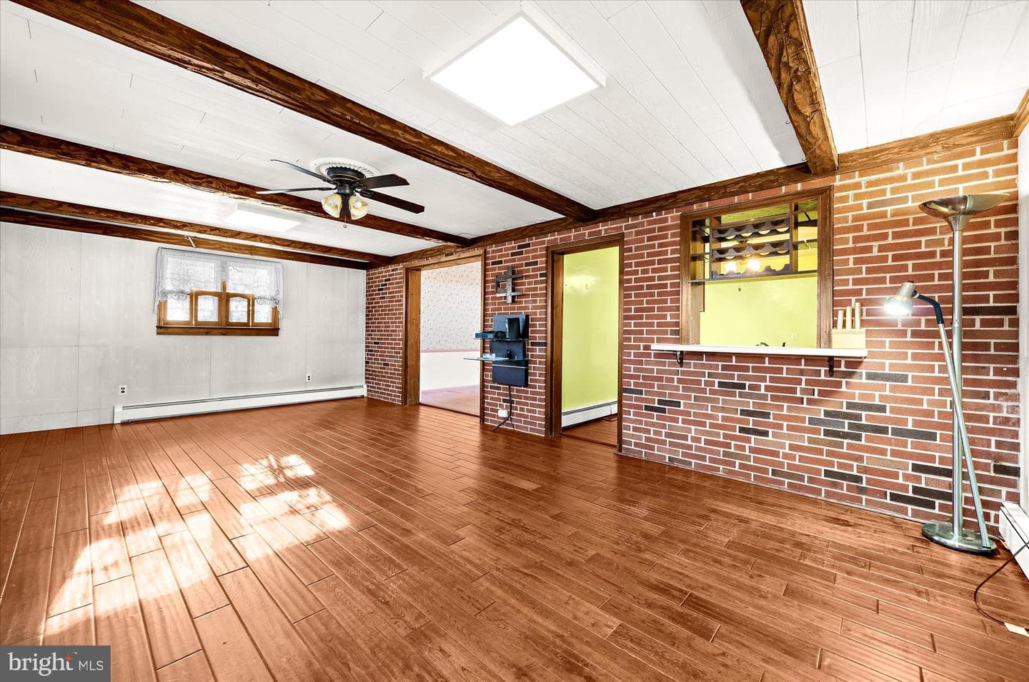 303 Perry Street photo 11