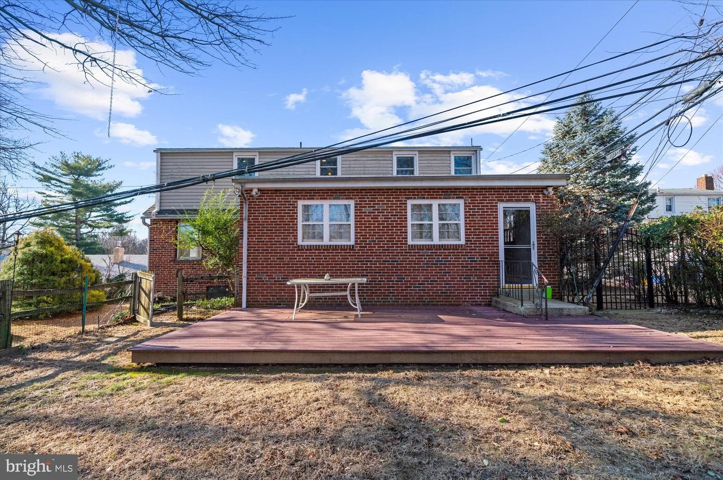 303 Perry Street photo 34
