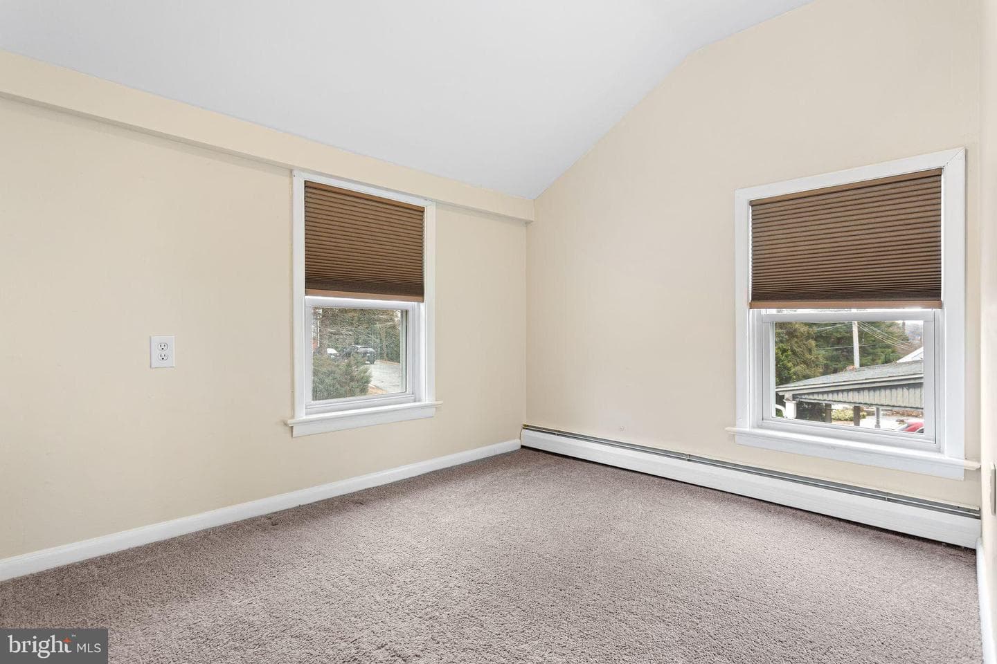 224 S Pennell Road photo 14