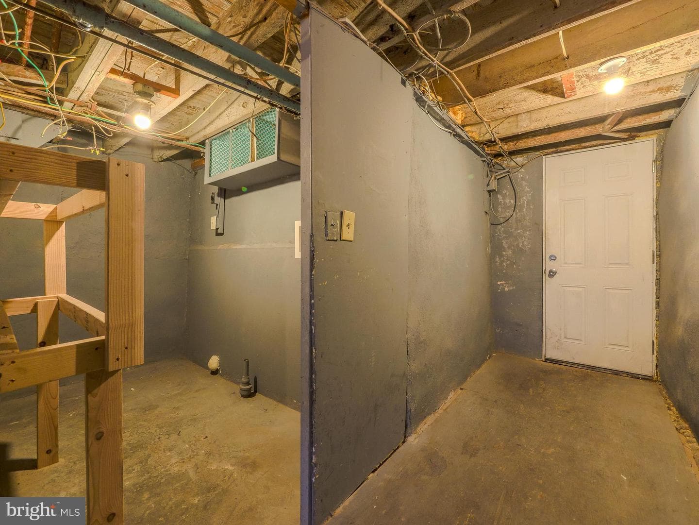 81 Hartley Road photo 29