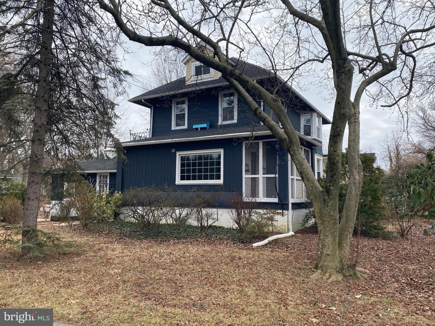 306 W Magnolia Avenue photo 1