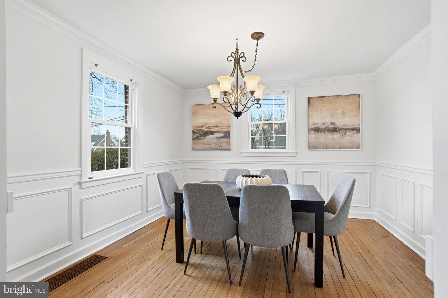 1045 Edgerton Road photo 15