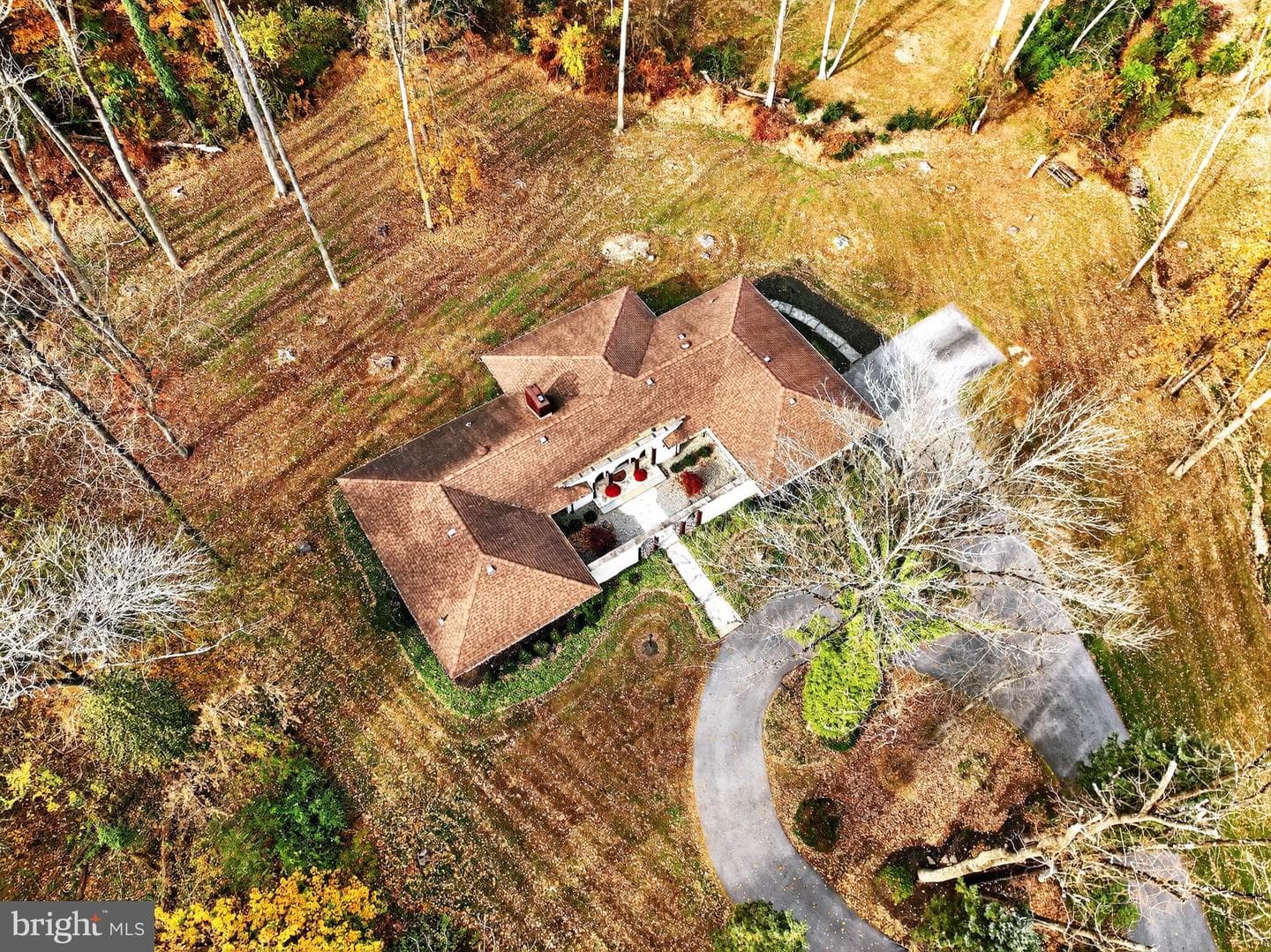 1013 Glen Road photo 2