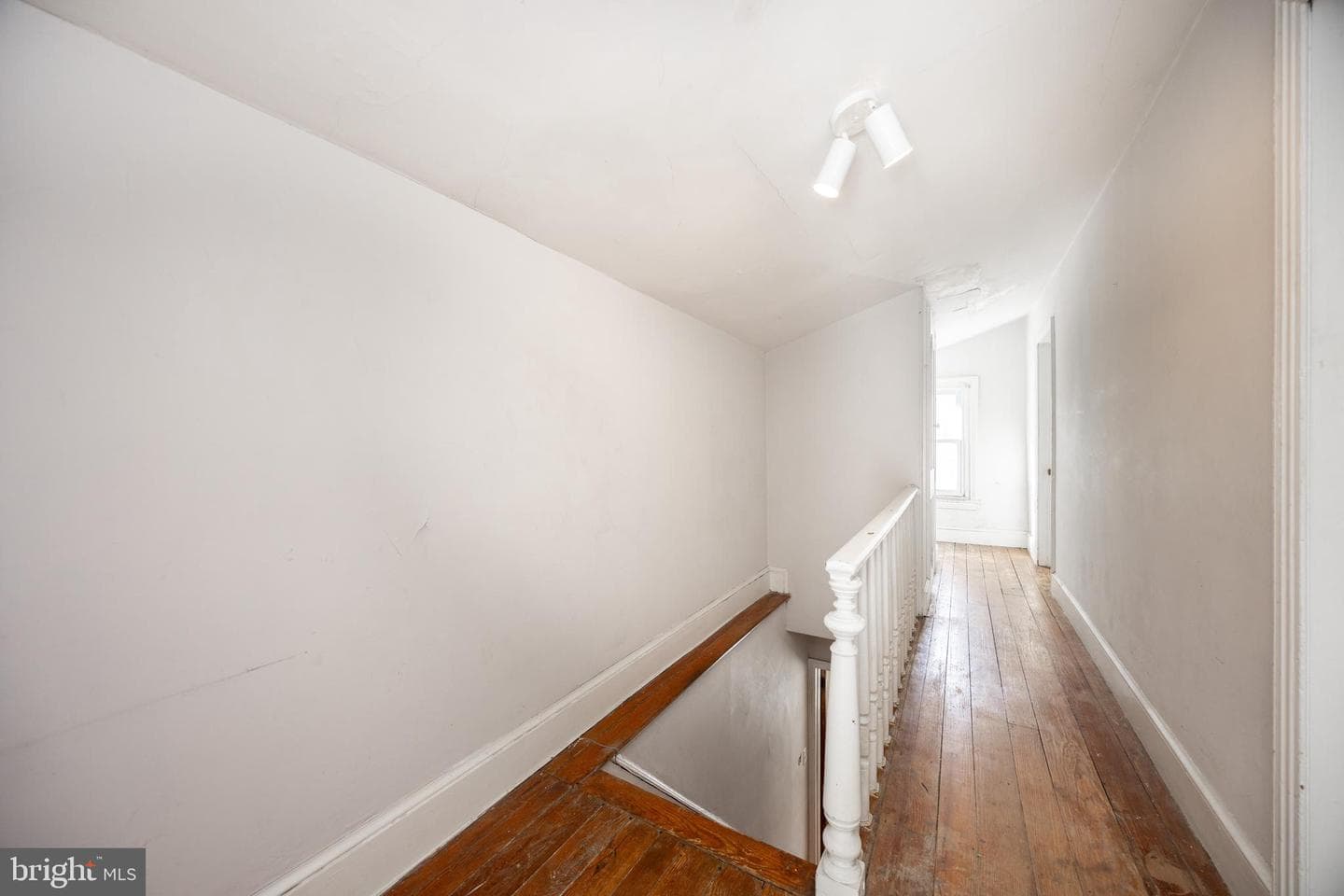 419 N Swarthmore Avenue photo 23