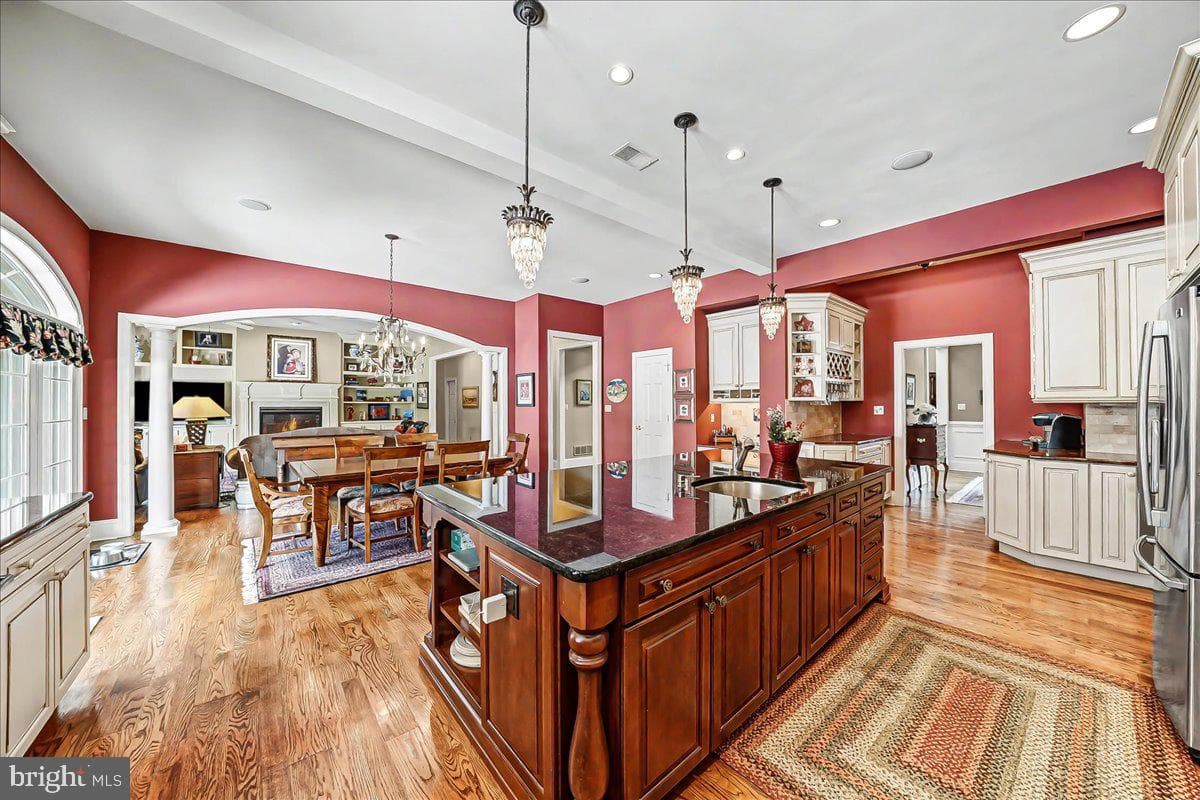 411 Webb Road photo 16
