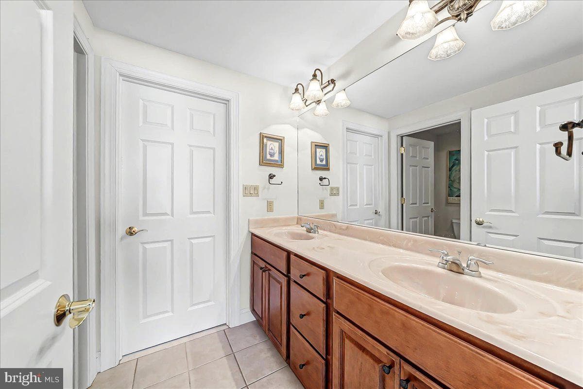 411 Webb Road photo 46
