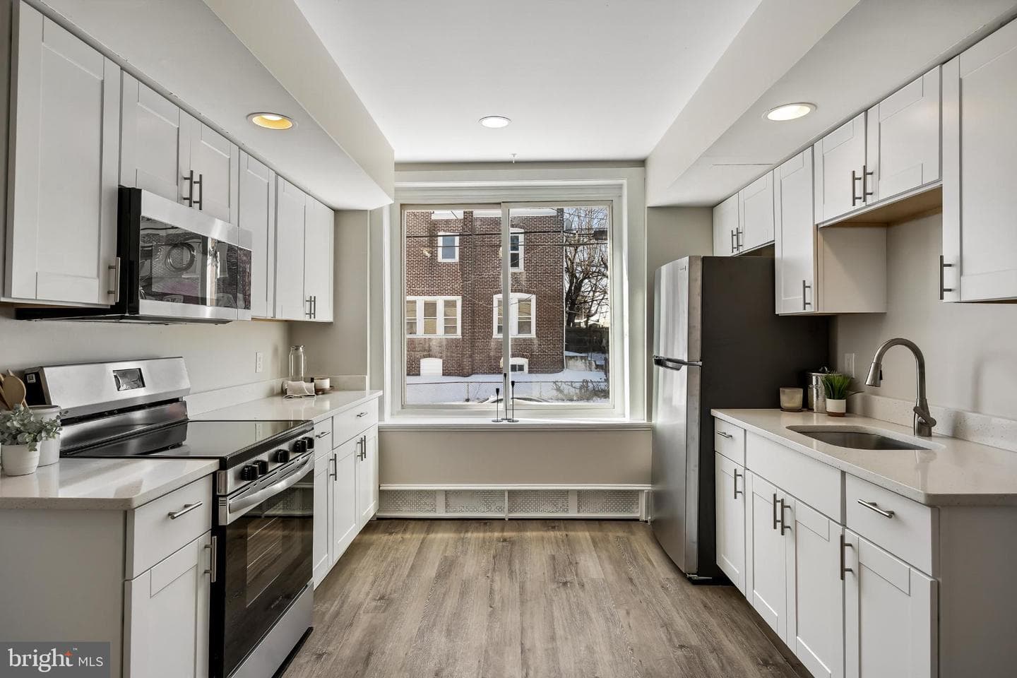 720 W 11th Street