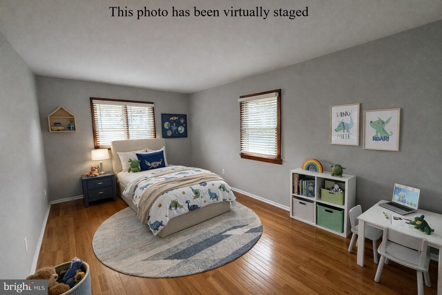 745 Windsor Place photo 23