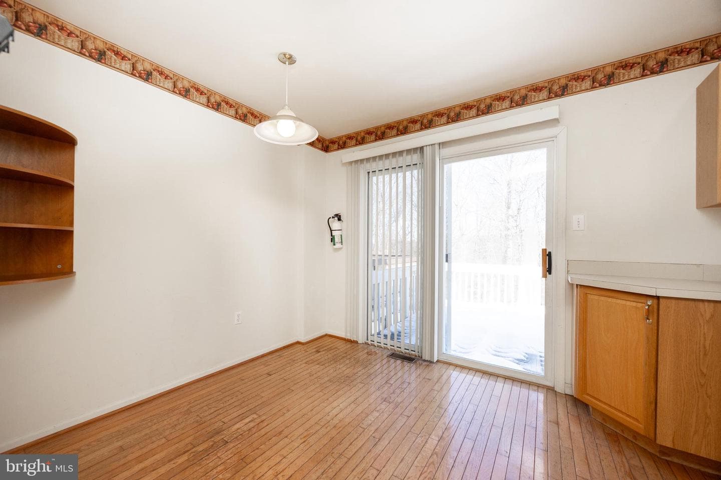 222 Spring Valley Way photo 10