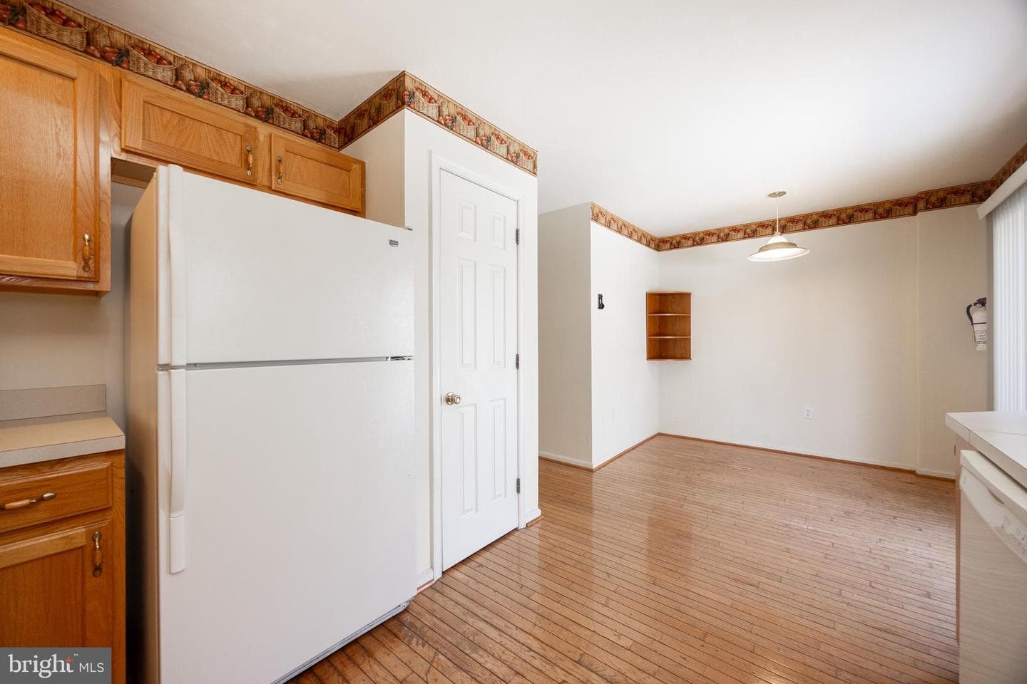 222 Spring Valley Way photo 14
