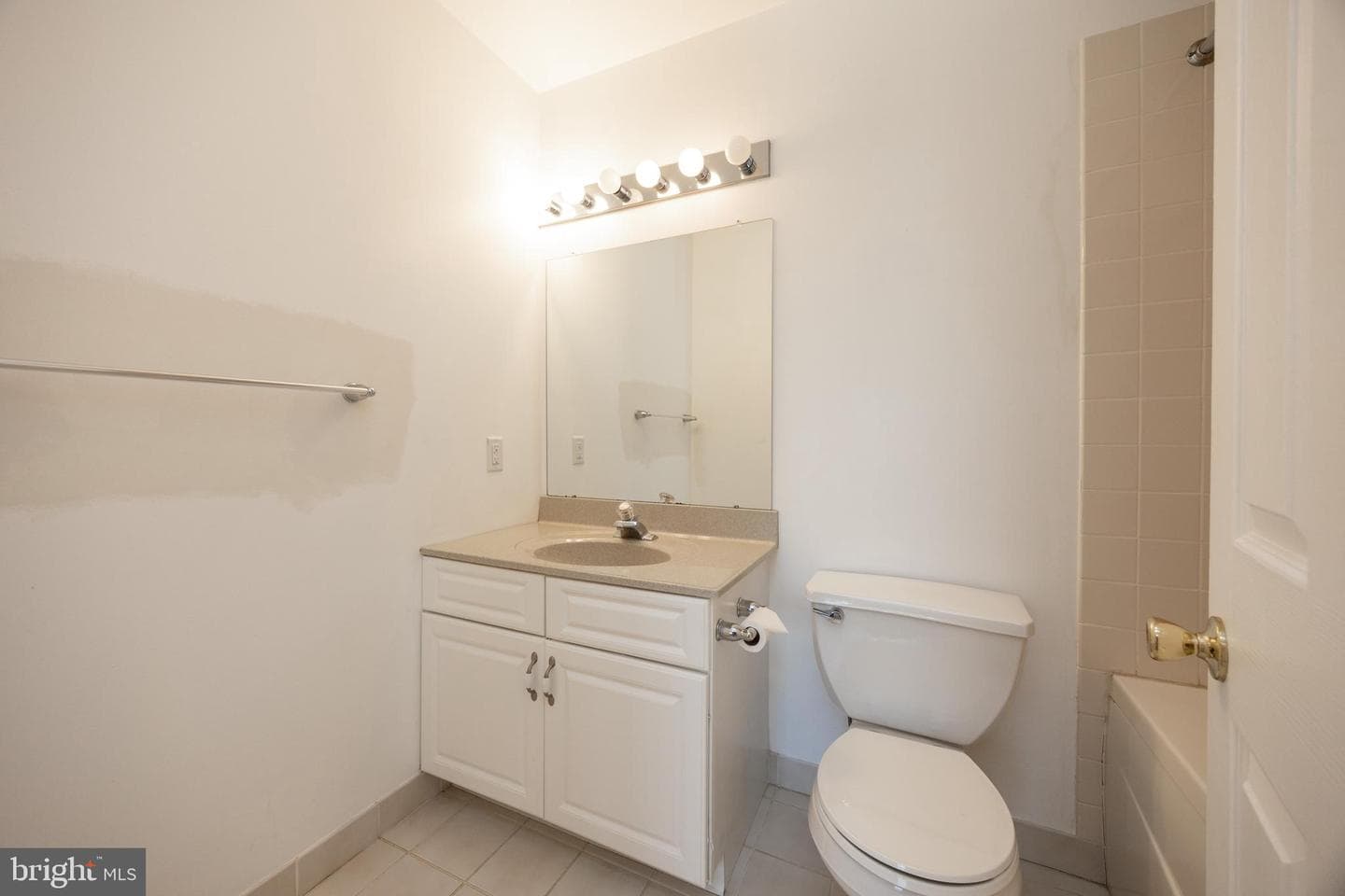 222 Spring Valley Way photo 19