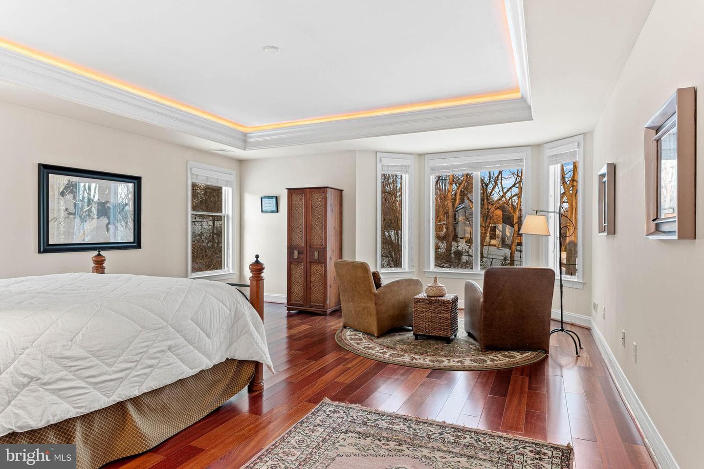541 Atterbury photo 20