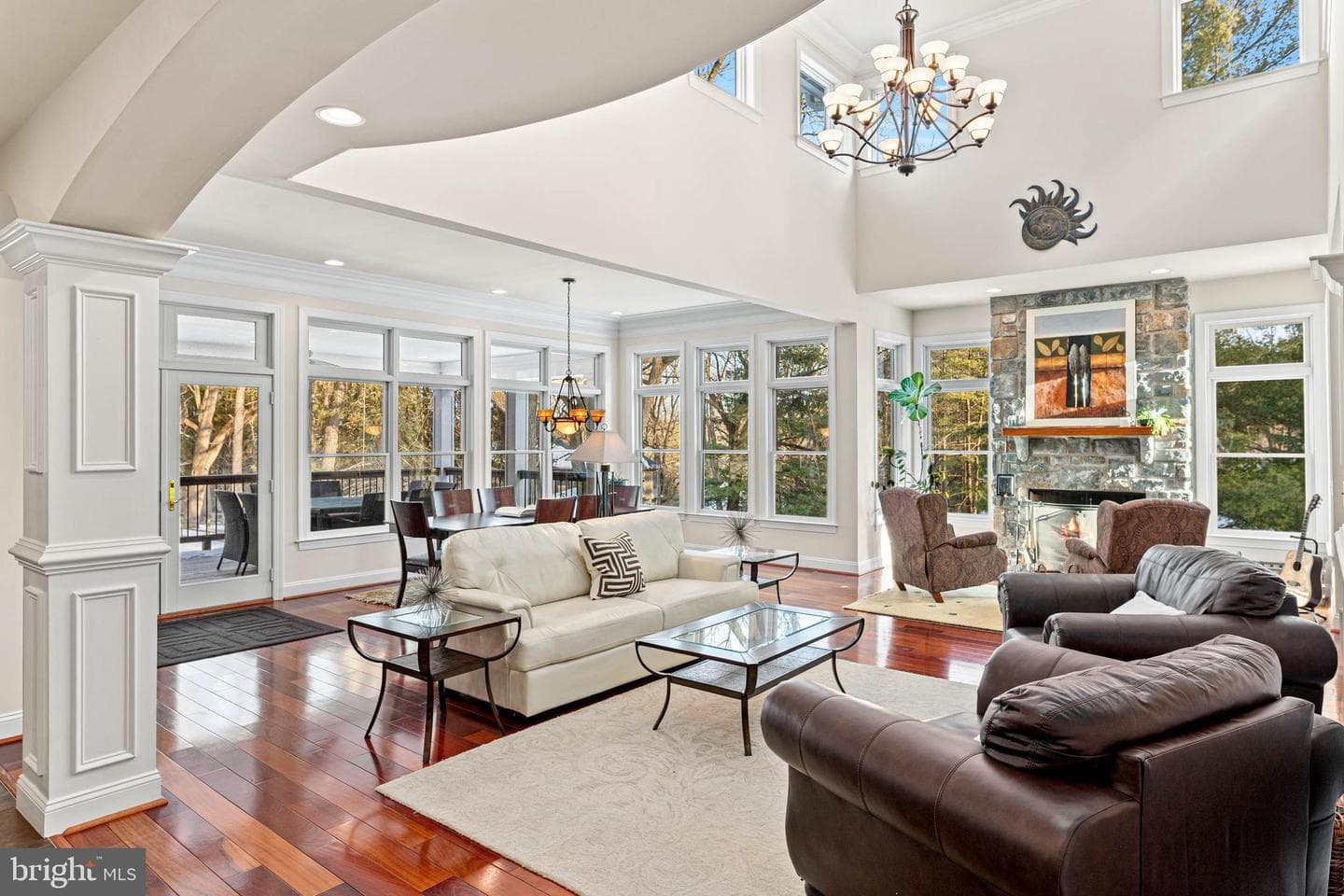 541 Atterbury photo 7