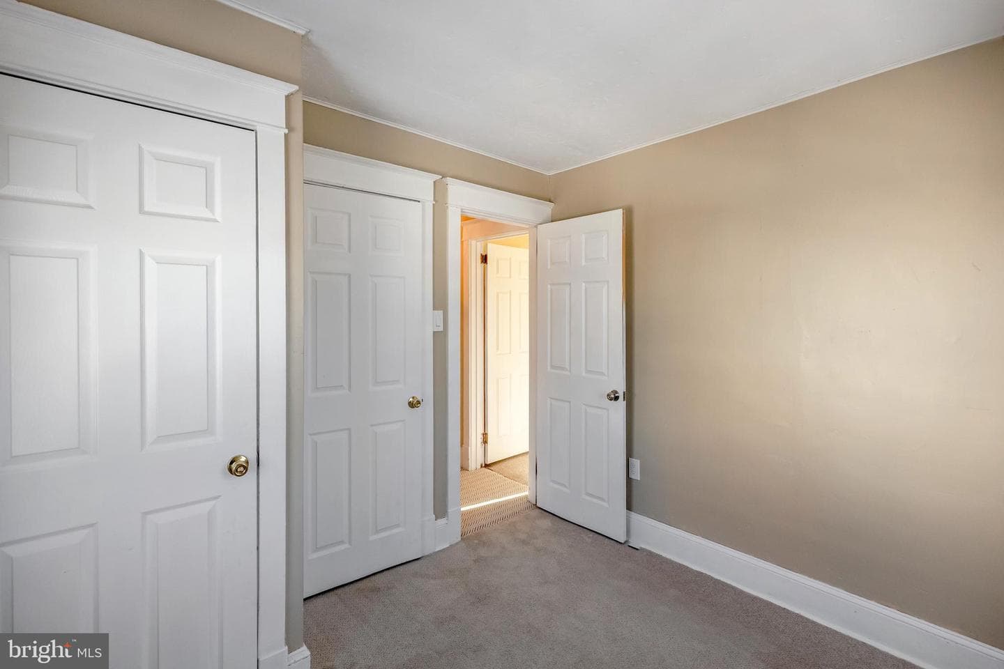 2107 Belvedere Avenue photo 27