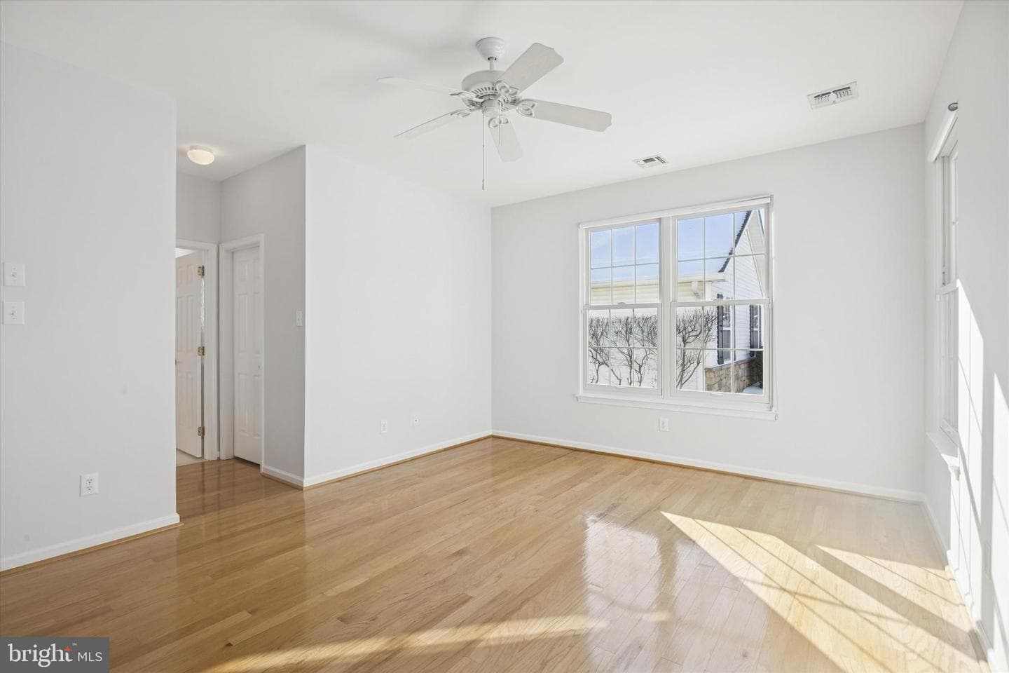 529 Fox Den Court photo 7