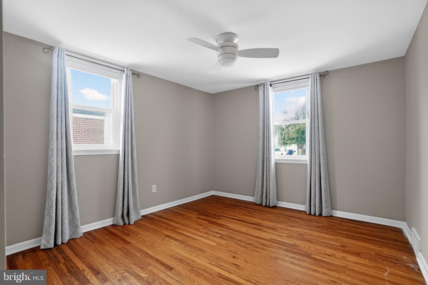2158 6th Avenue photo 24