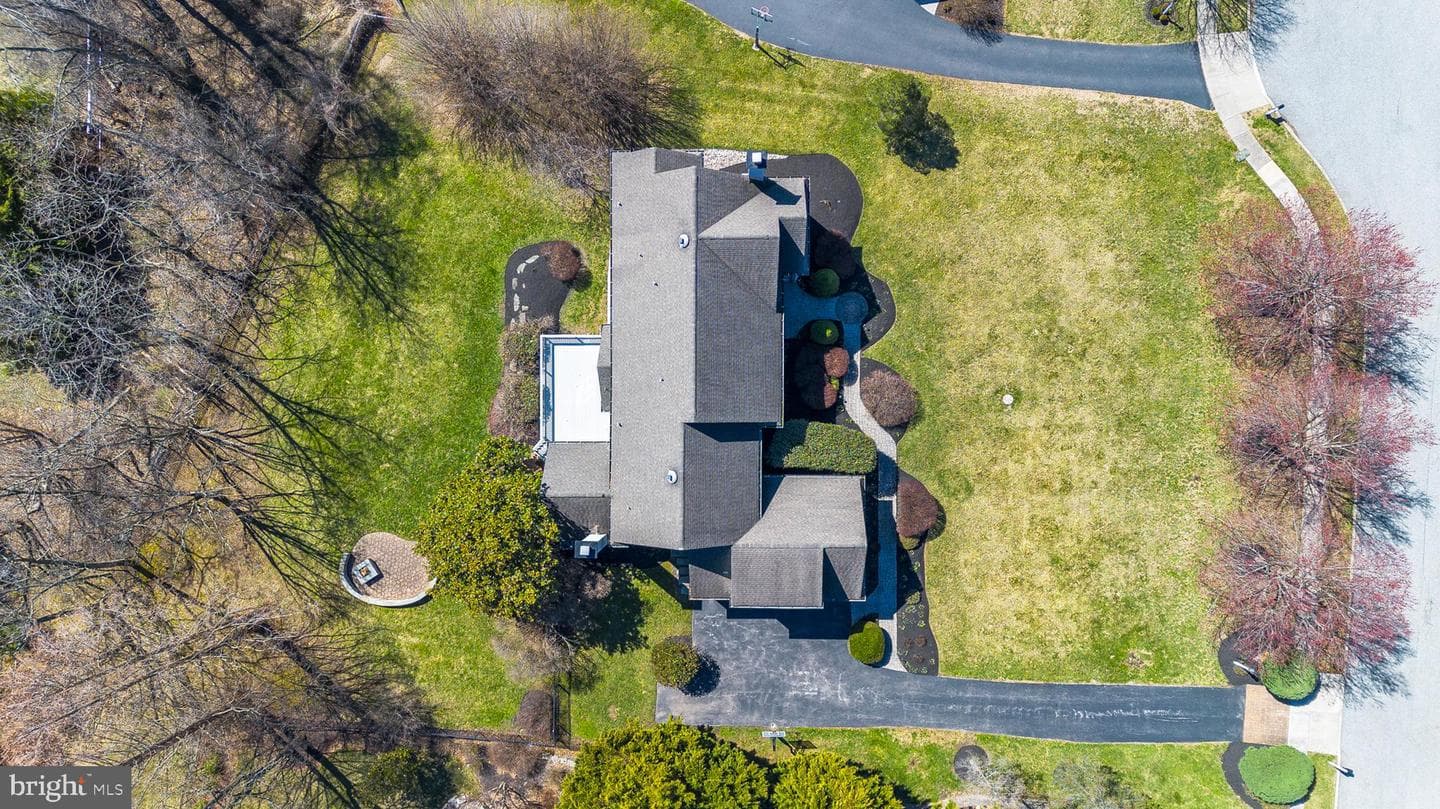 4 Greystone Circle photo 45