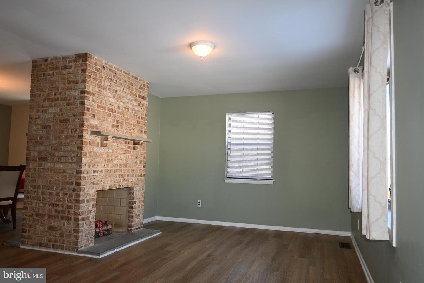 613 Saint Anthony Lane photo 5