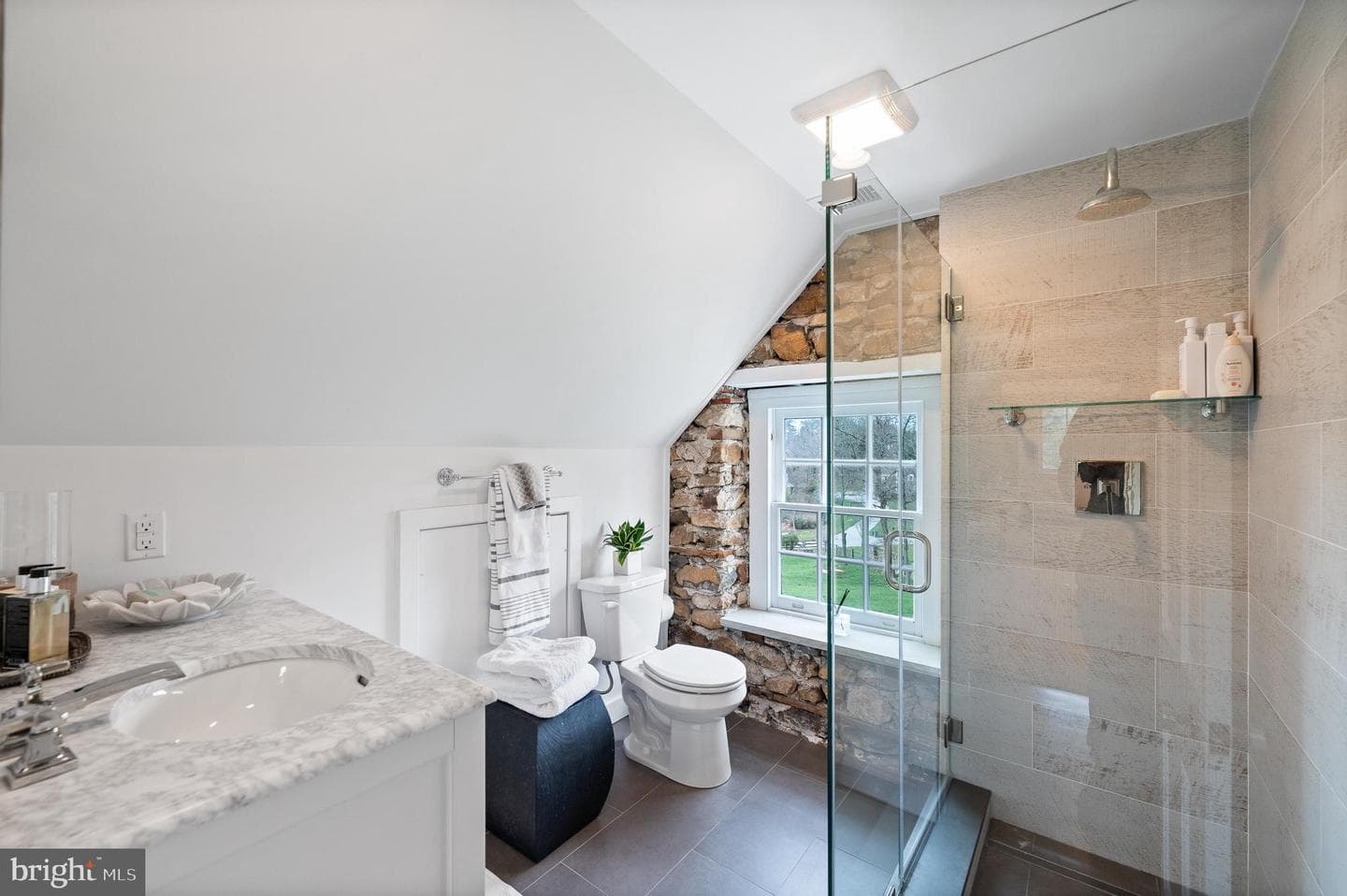 658 Brooke Road photo 47