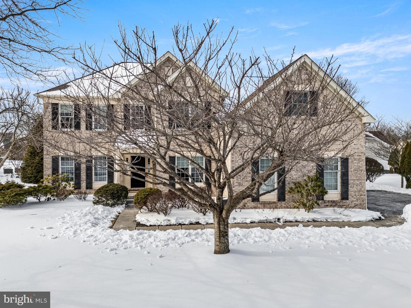 28 Thomas Speakman Drive photo 3