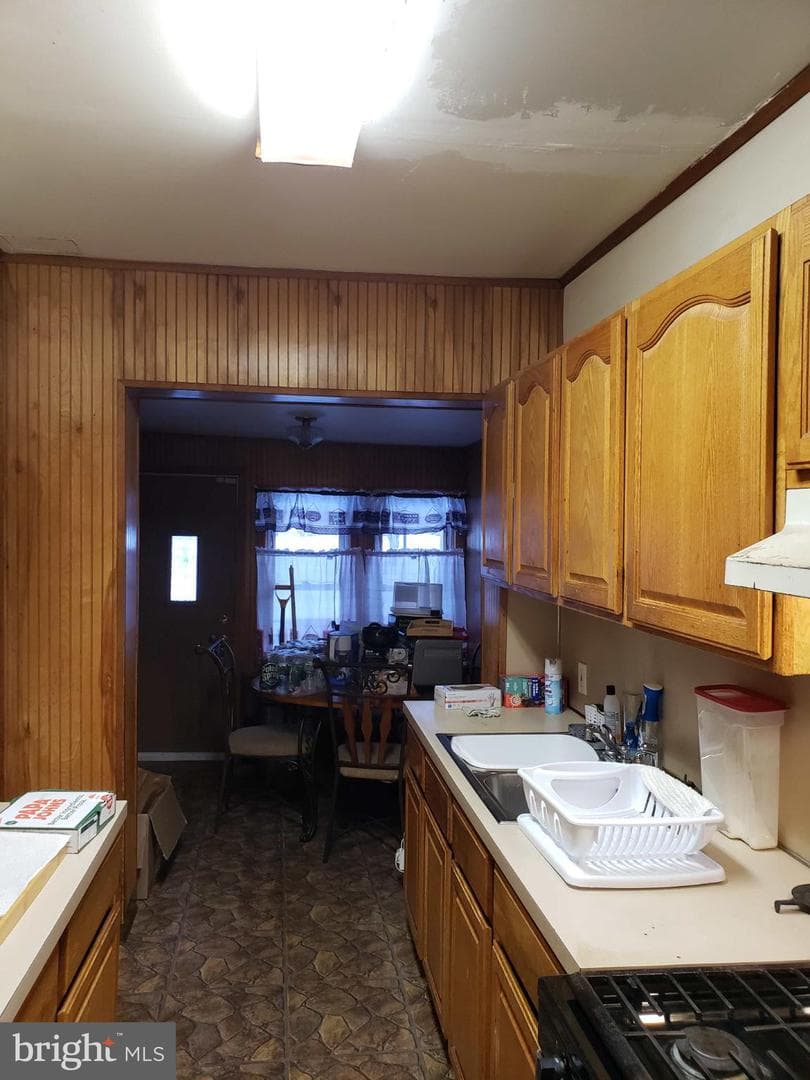 30 E Mowry Street photo 6