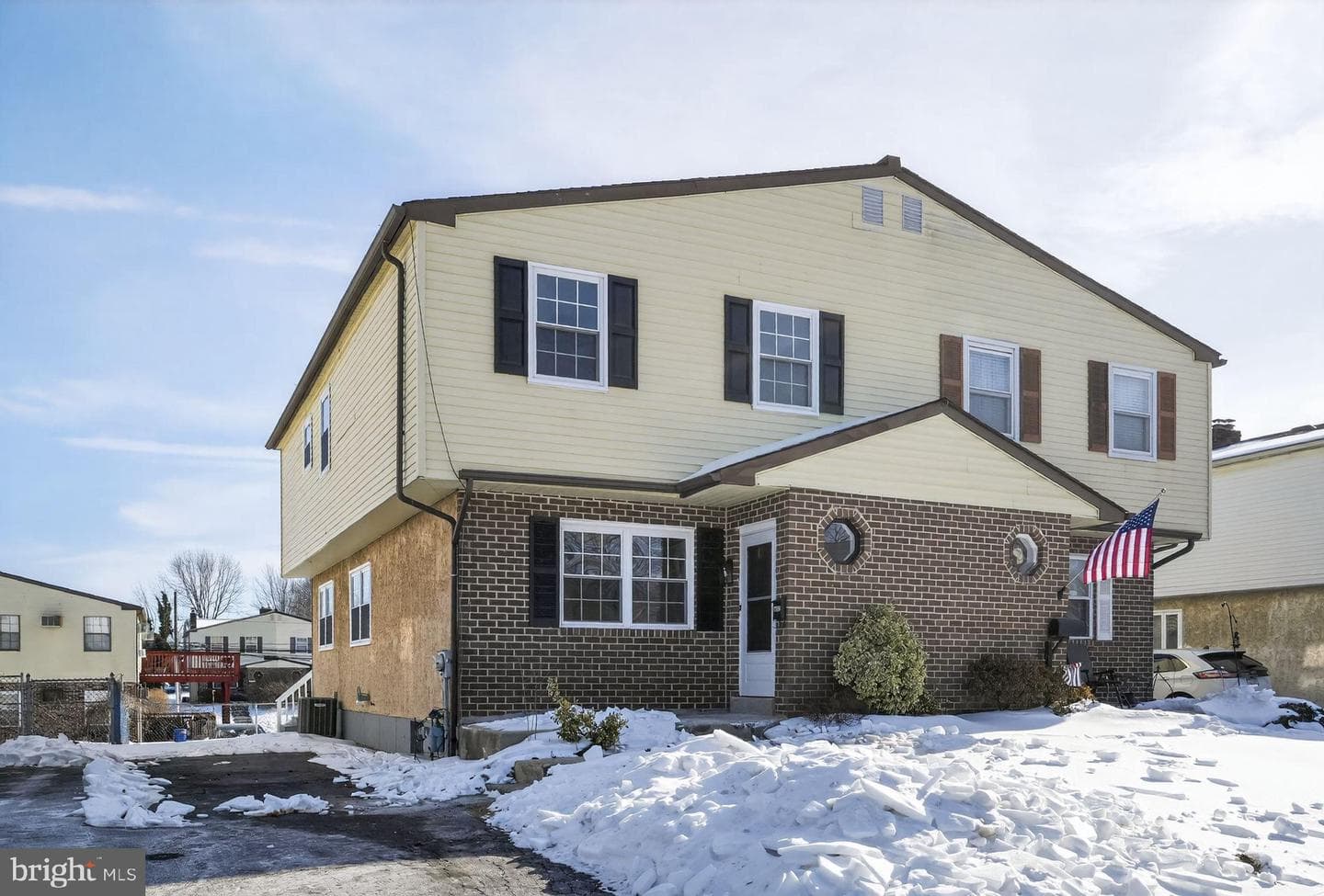 642 Rively Avenue photo 3