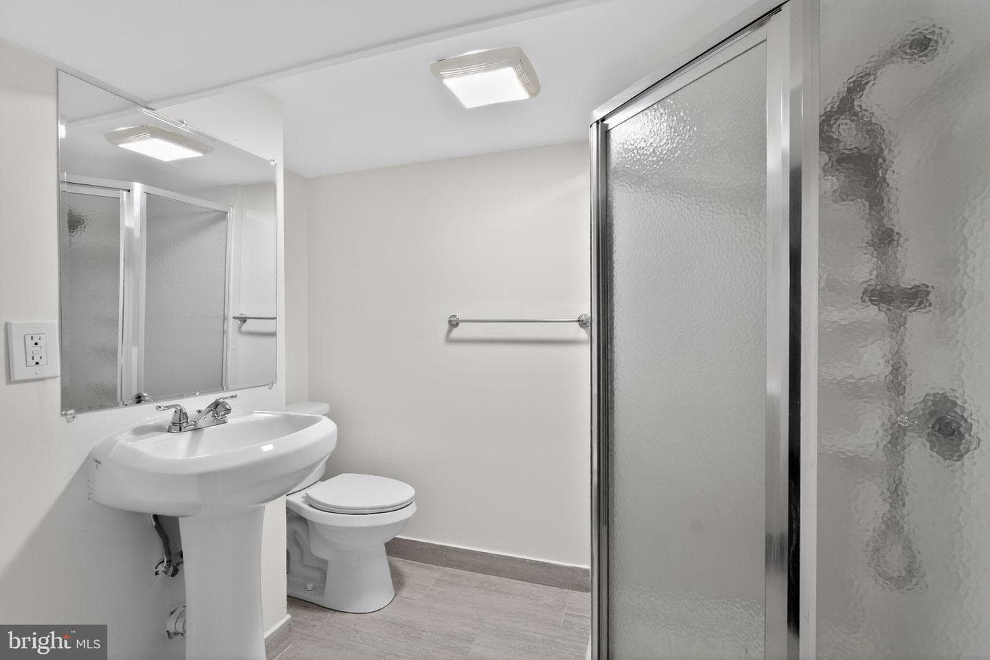 642 Rively Avenue photo 30