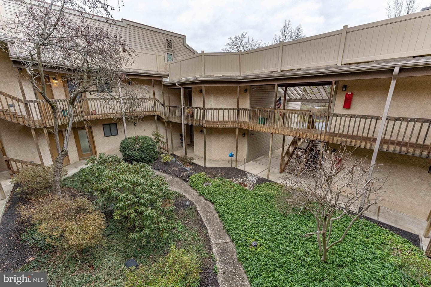 308 Pritchard Place photo 34