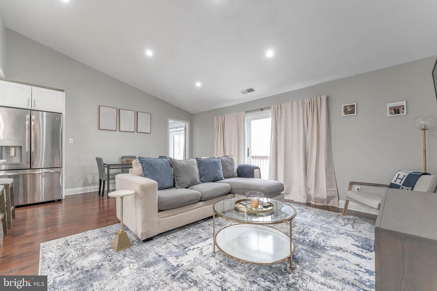 308 Pritchard Place photo 4