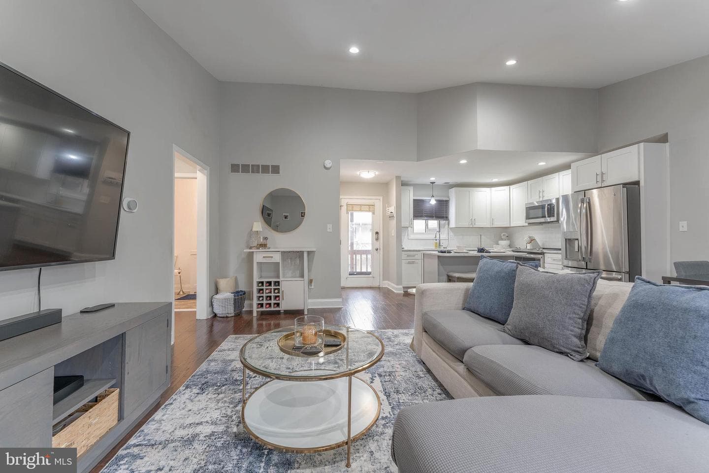 308 Pritchard Place photo 6