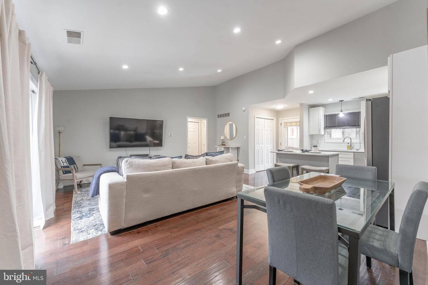 308 Pritchard Place photo 9