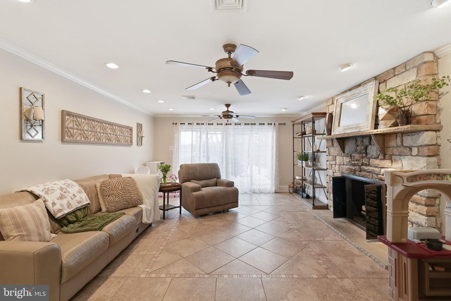 415 Westfield Drive photo 29