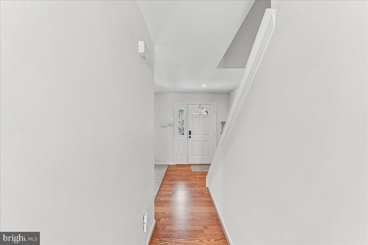 8 Eusden Drive photo 5