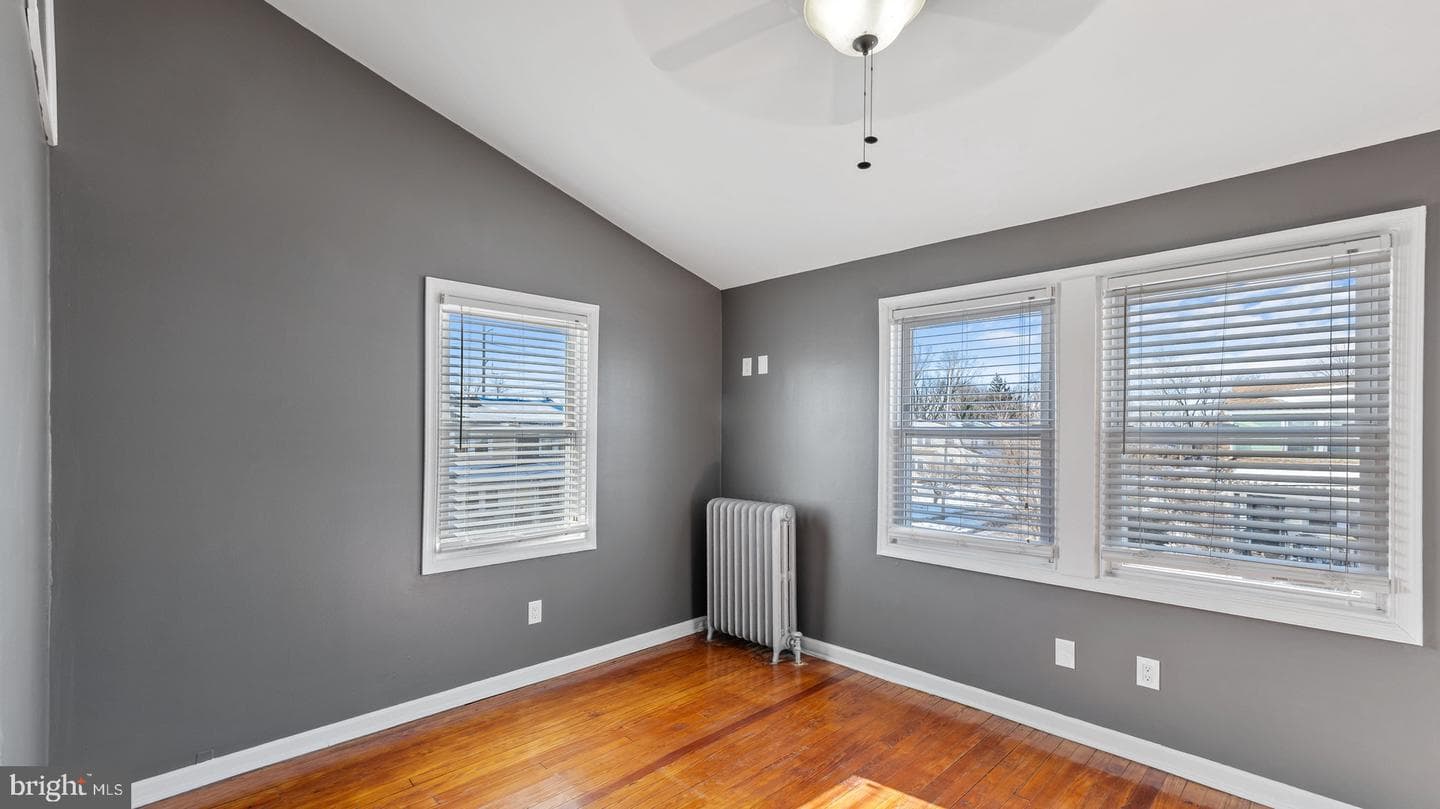 401 Custer Avenue photo 16