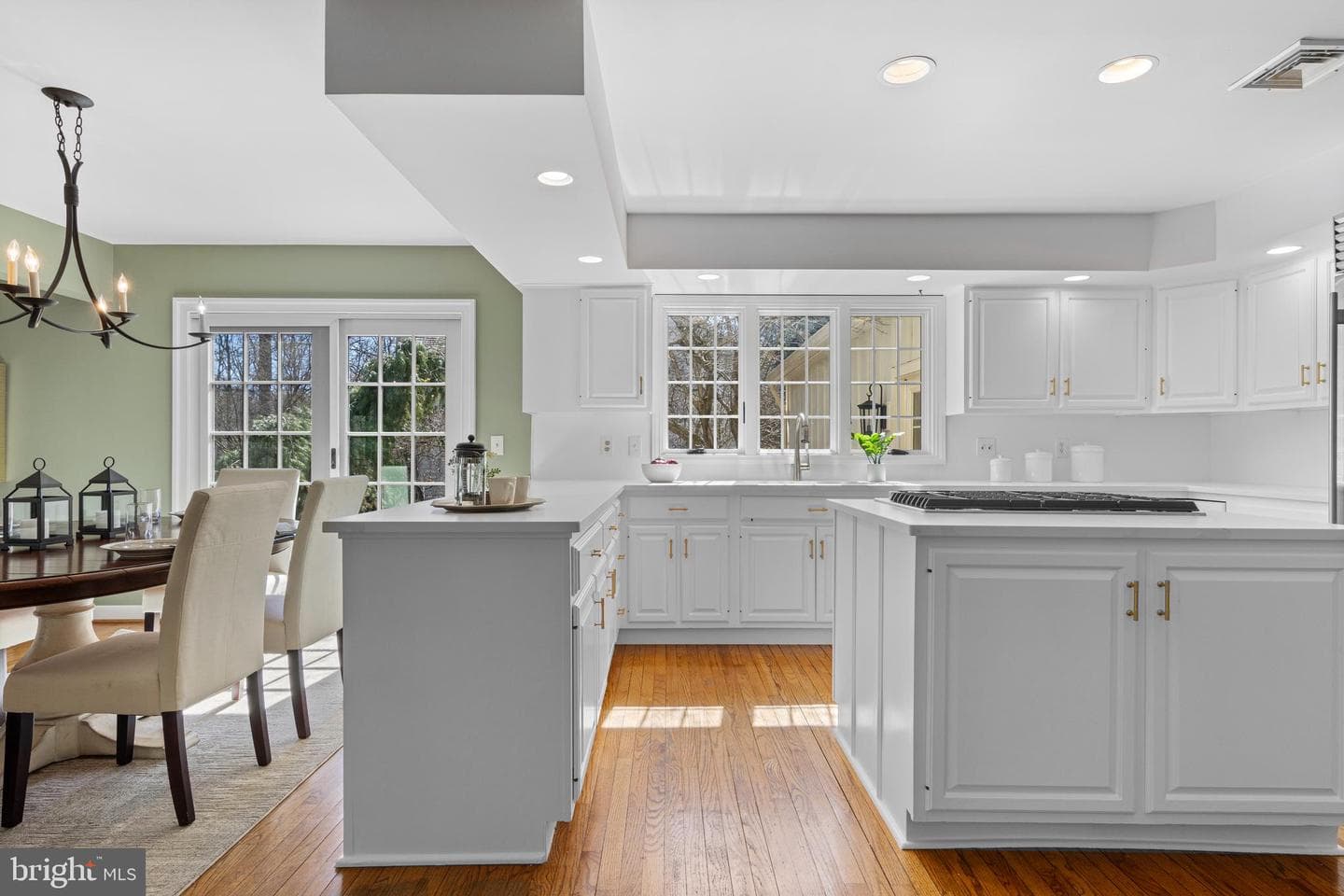 205 Ravenscliff Road photo 22