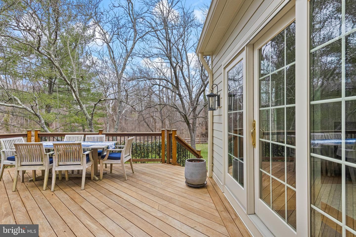 205 Ravenscliff Road photo 28