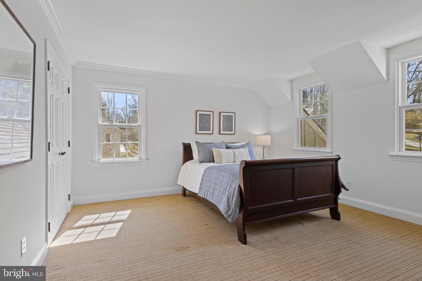 205 Ravenscliff Road photo 46