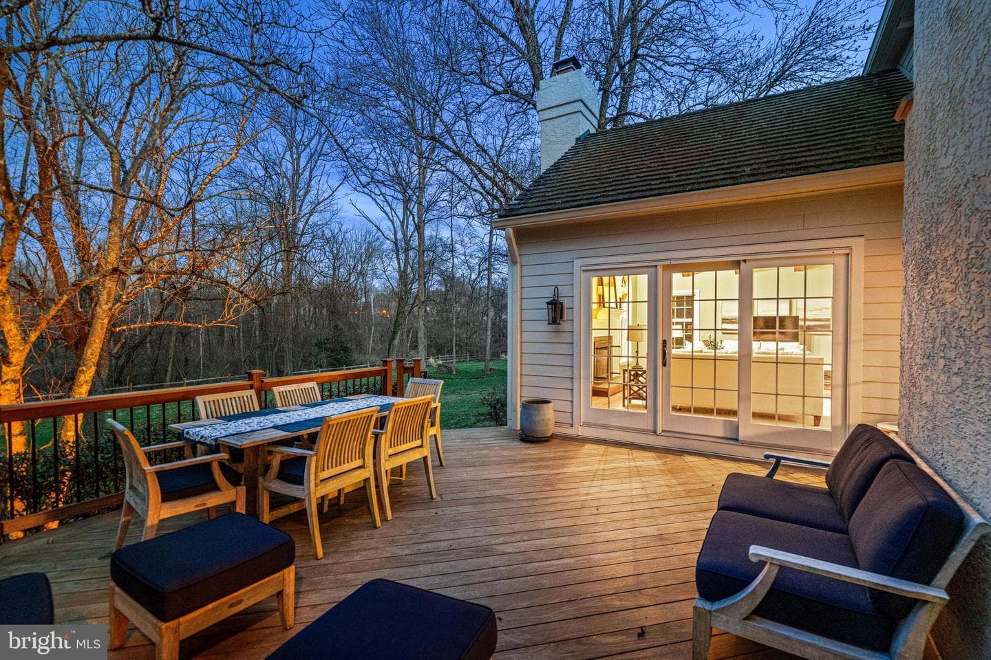205 Ravenscliff Road photo 55