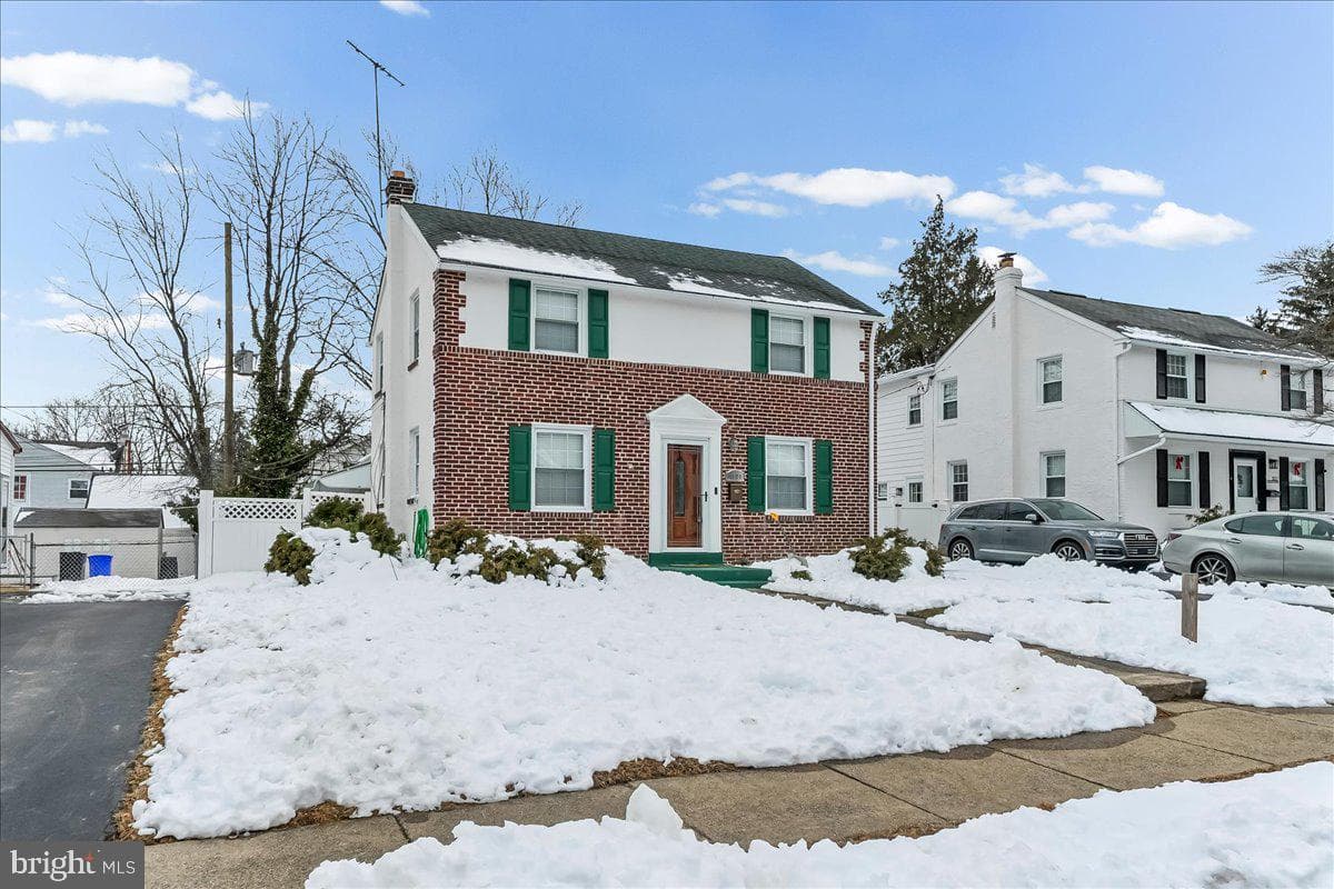 1020 Edgerton Road photo 1