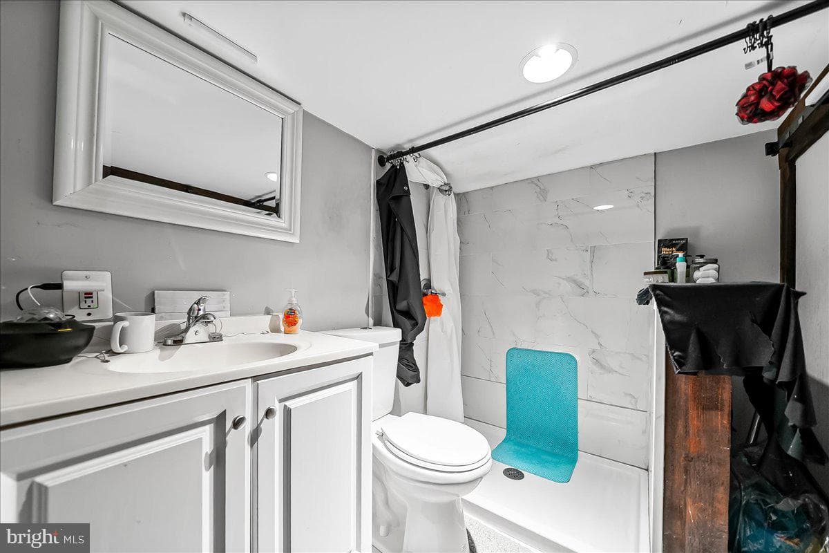 1020 Edgerton Road photo 15