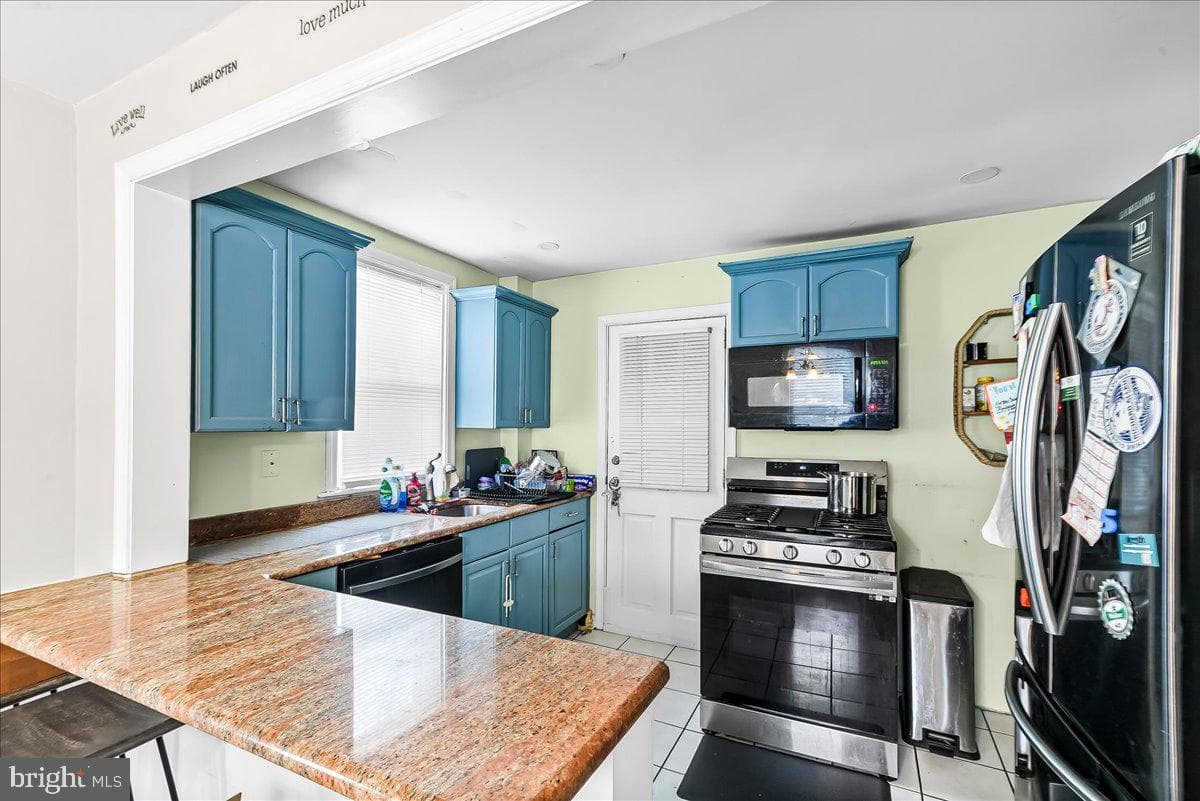 1020 Edgerton Road photo 4