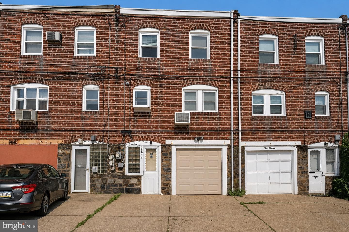 217 E Greenwood Ave photo 20
