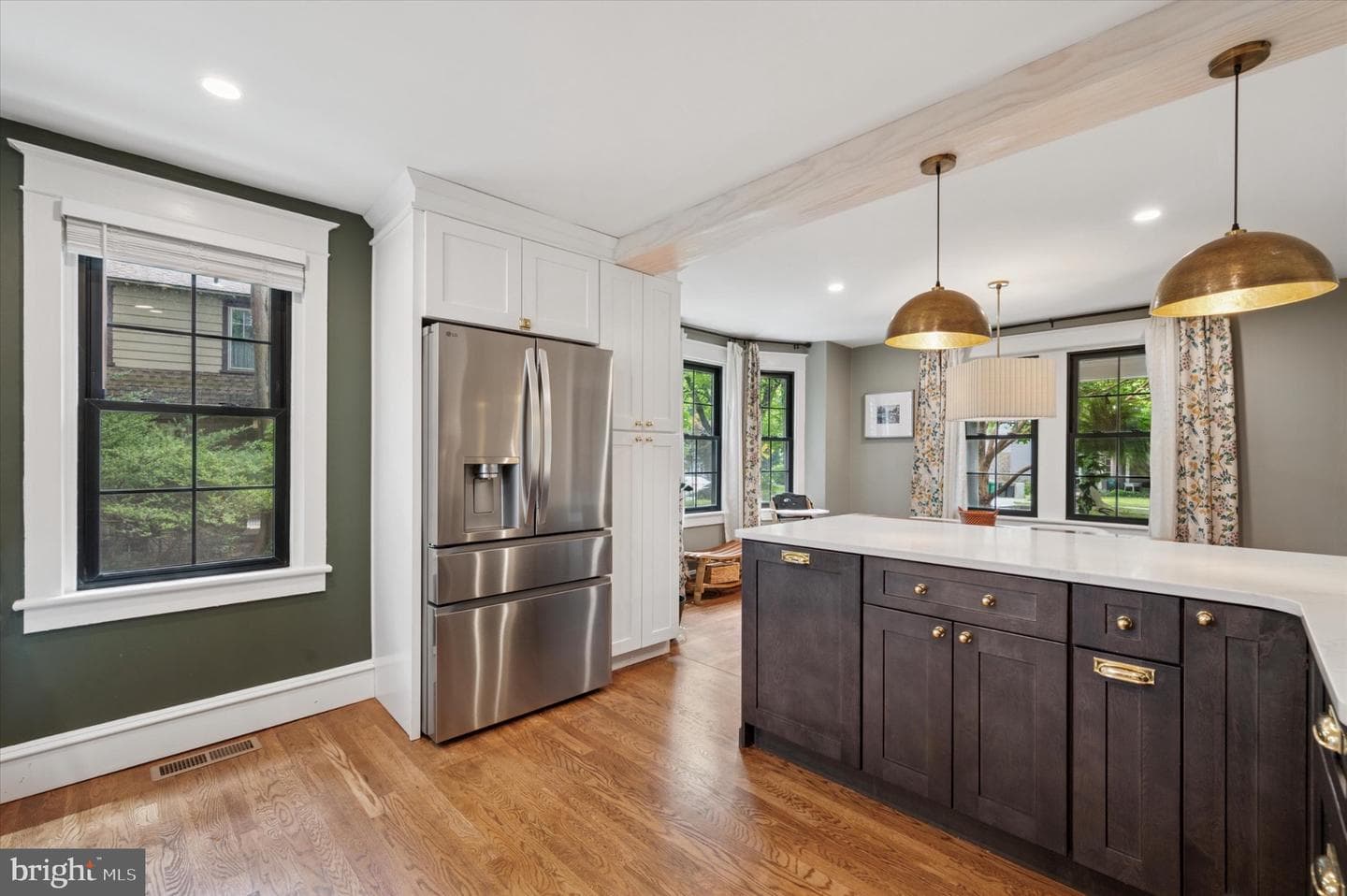 407 S Jackson Street photo 14