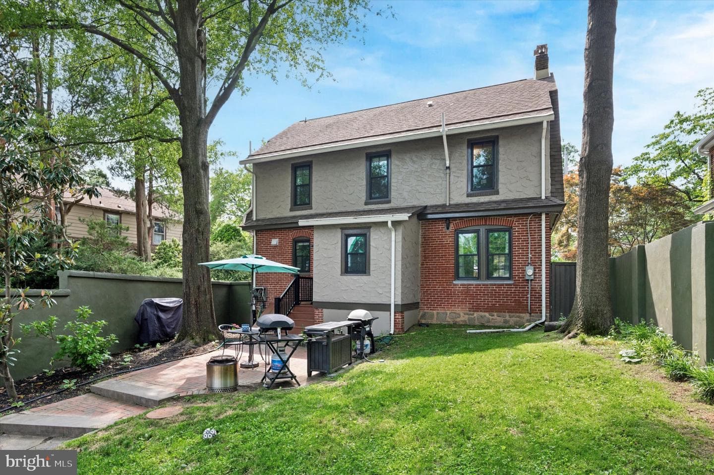 407 S Jackson Street photo 31