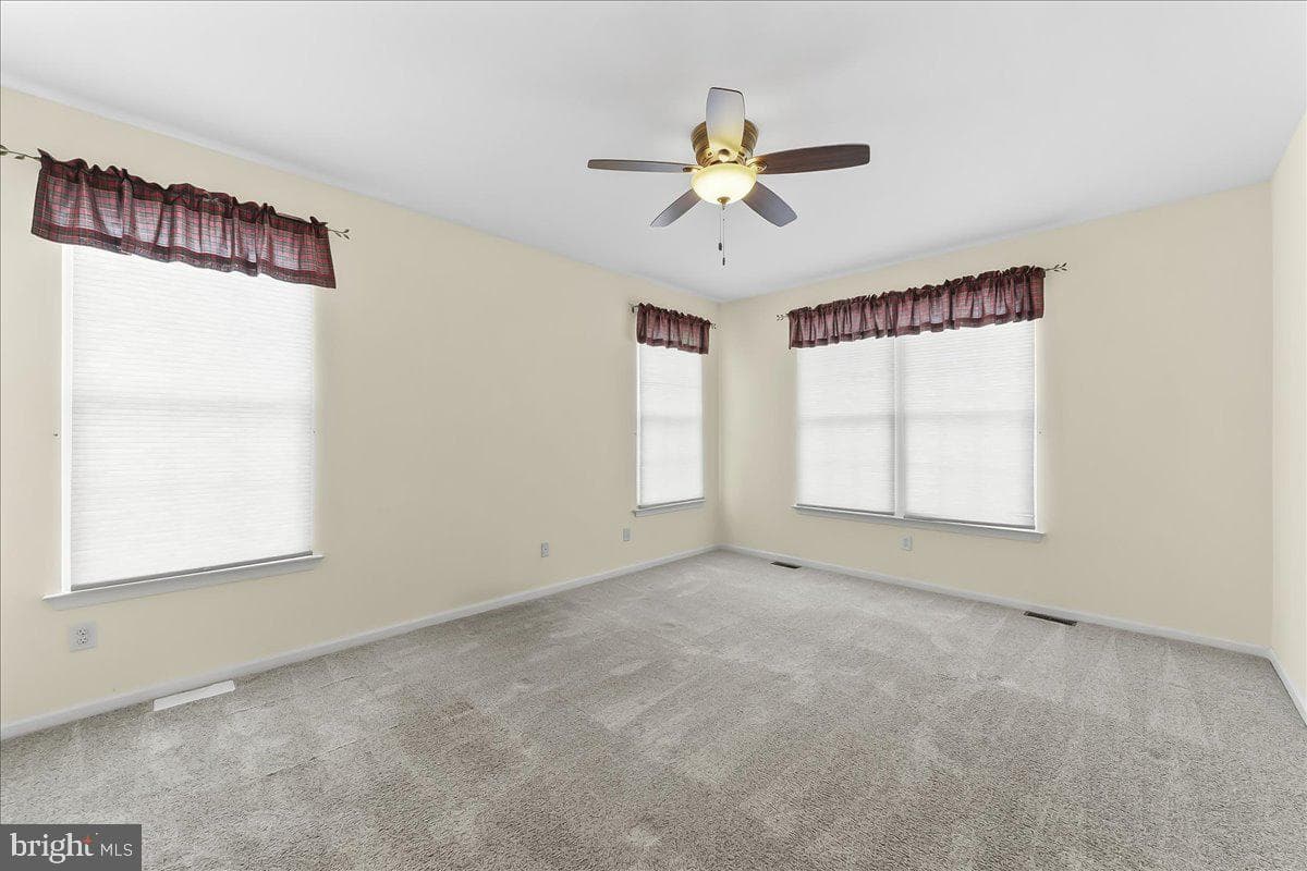 1505 N Hunting Horn Turn photo 18
