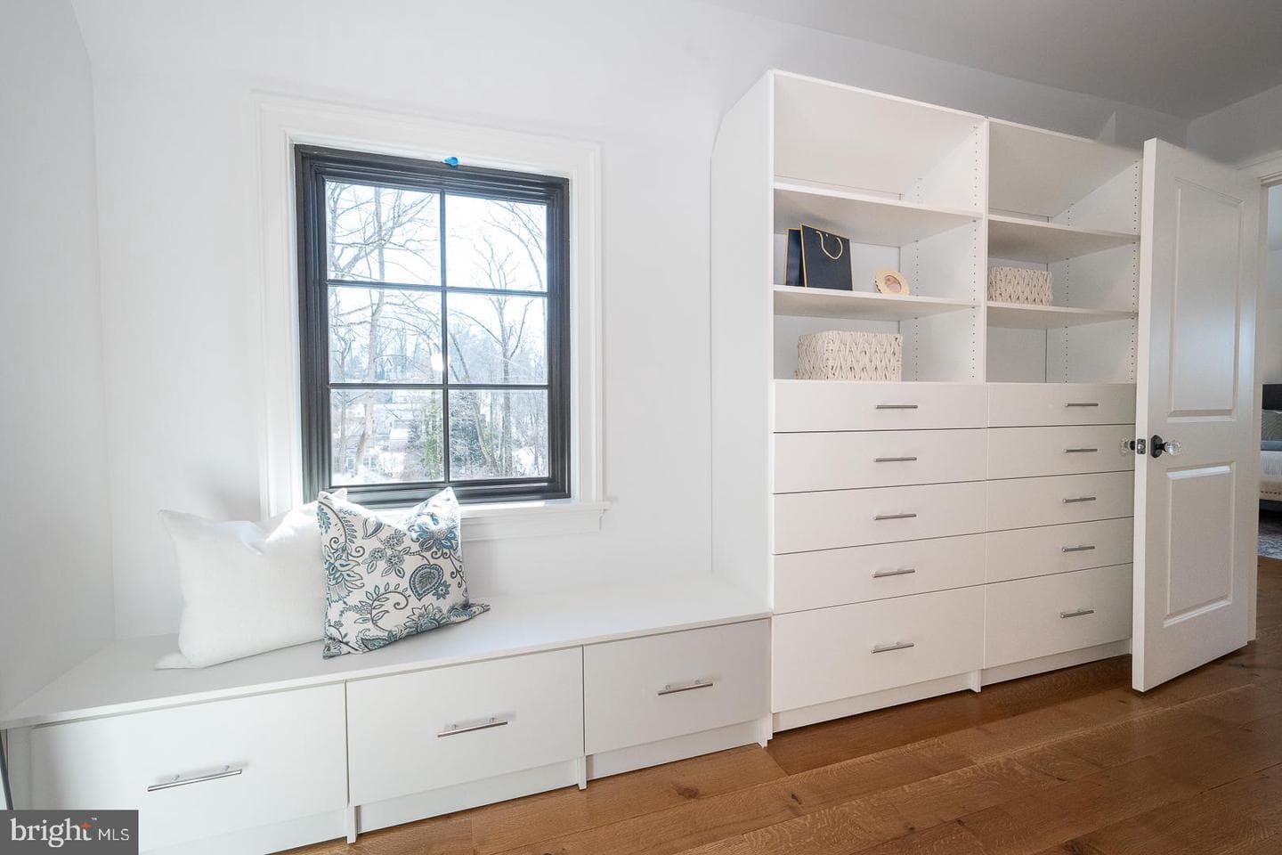 201 S Spring Mill Road photo 51