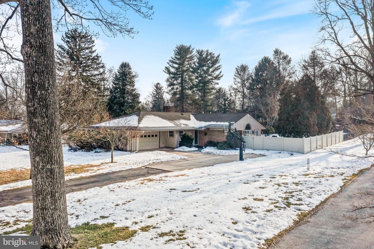 905 Heathdale Lane photo 78