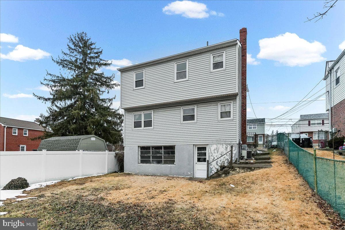 218 Riverview Avenue photo 23