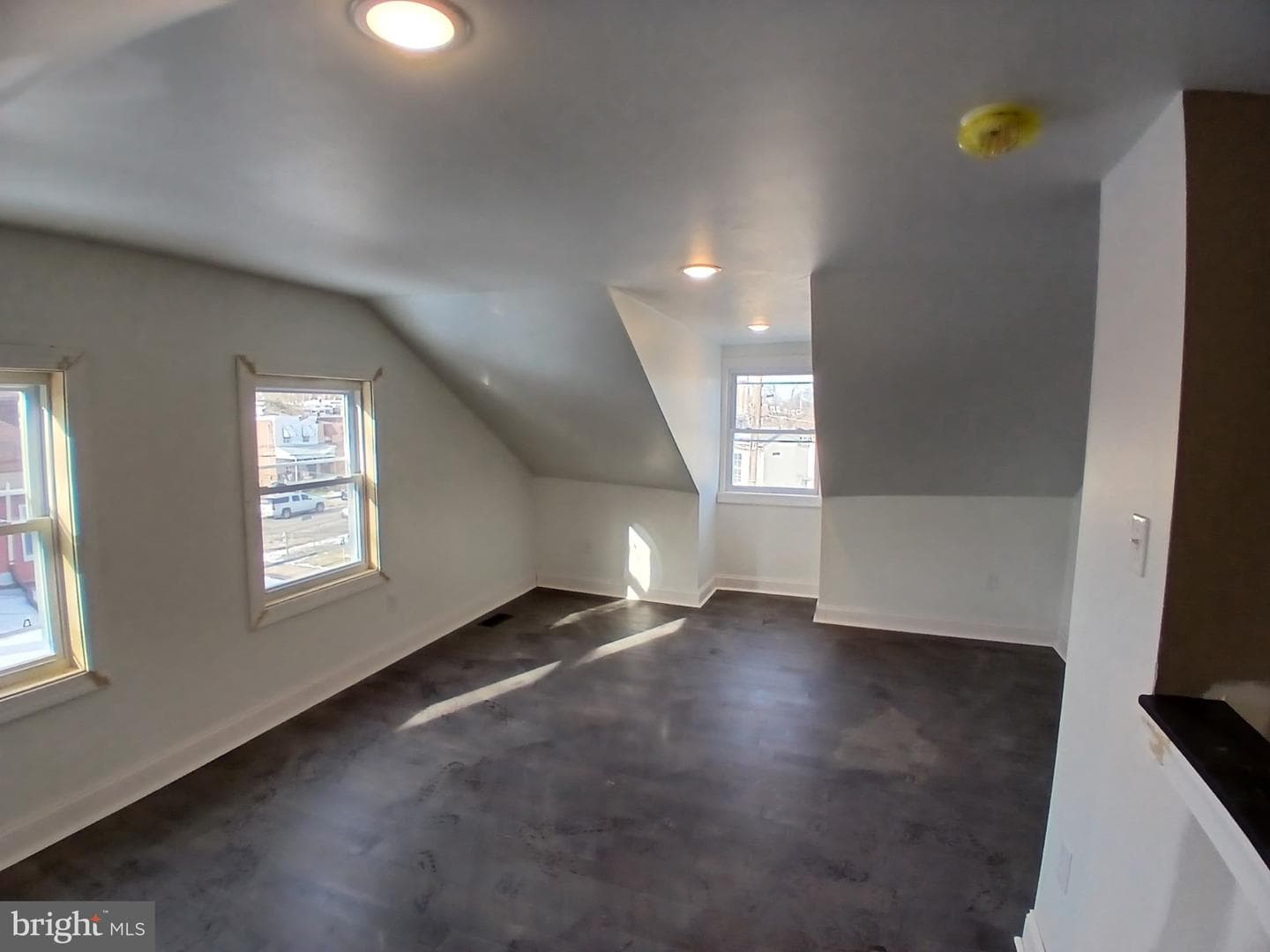428 Chestnut Street photo 10
